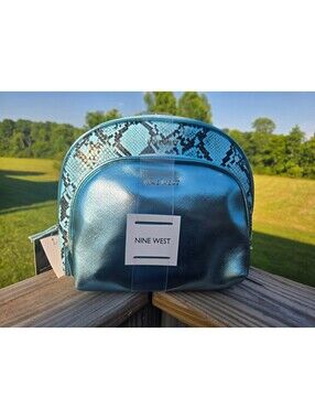 Nine West Blue Snake Print Cosmetic Bag Set NWT